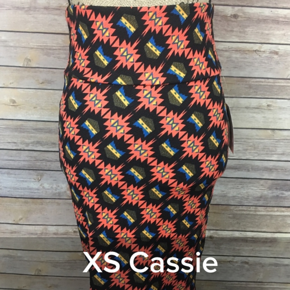 Cassie pencil skirt XS LLR NWT